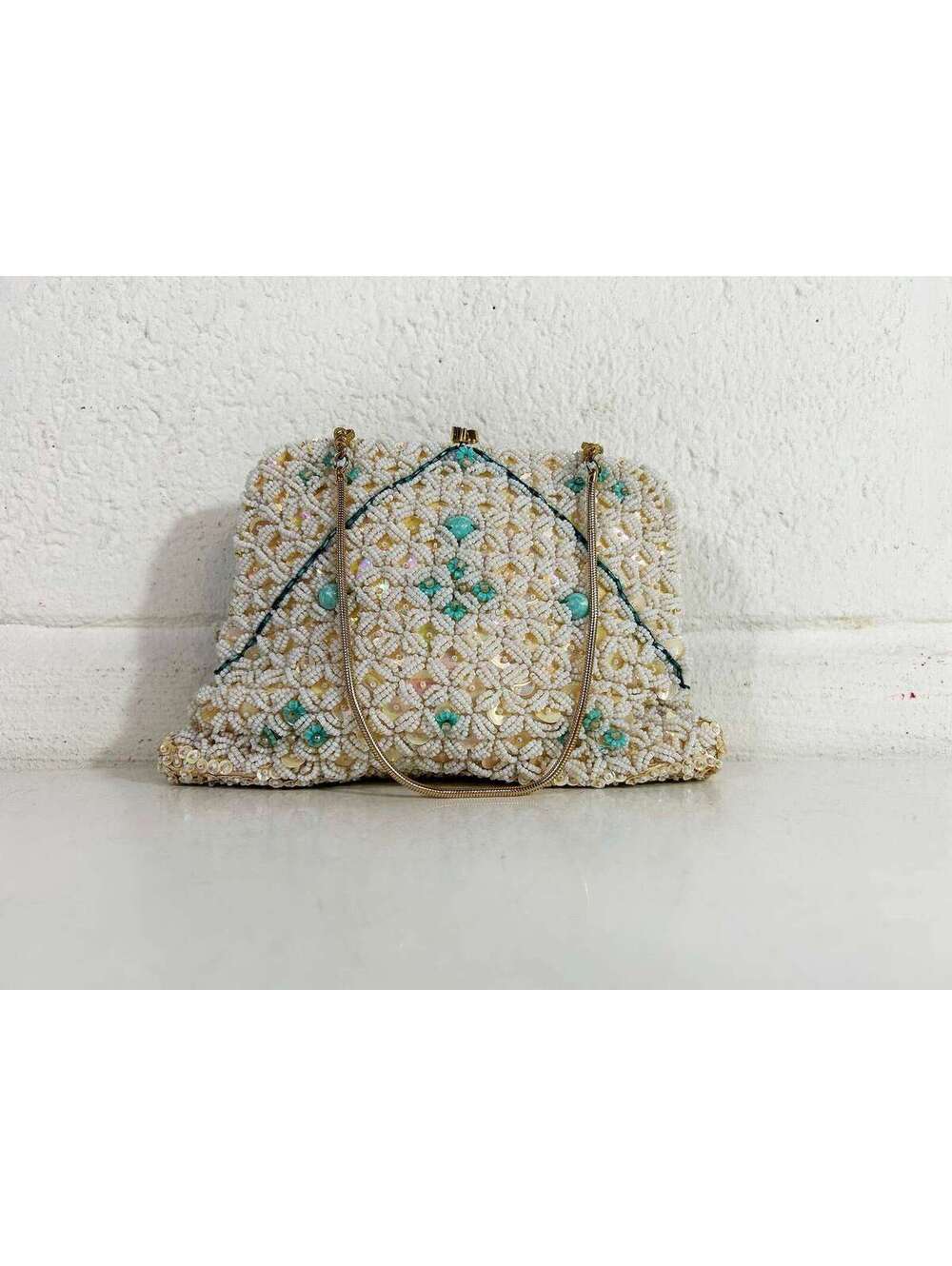 Vintage Beaded Purse 1950s Petite Bag Wedding Kisslock Chain Sequined